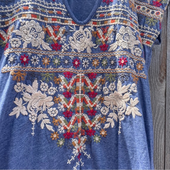 Johnny Was Embroidered Tee - Picture 2 of 3